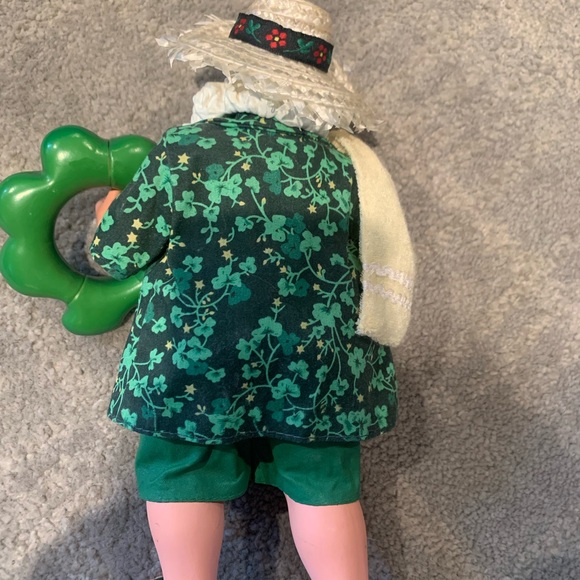 Dept 56 Clothtique Santa - Picture 5 of 7